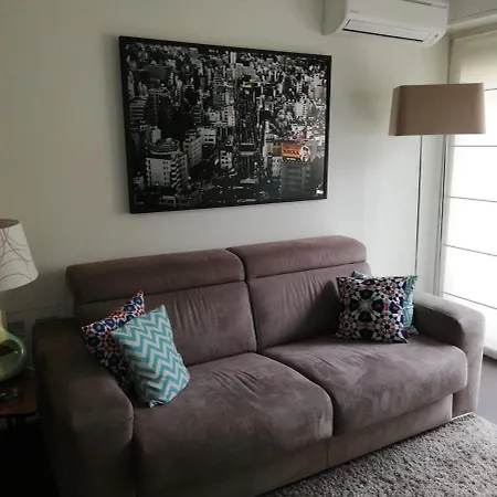 Delightful Two-room In Brera Apartment Milan